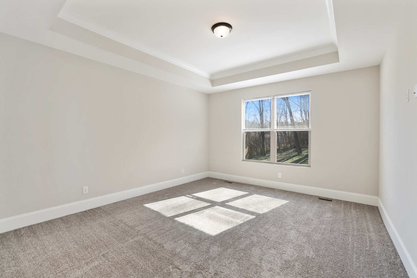 921 Holgate Ct
