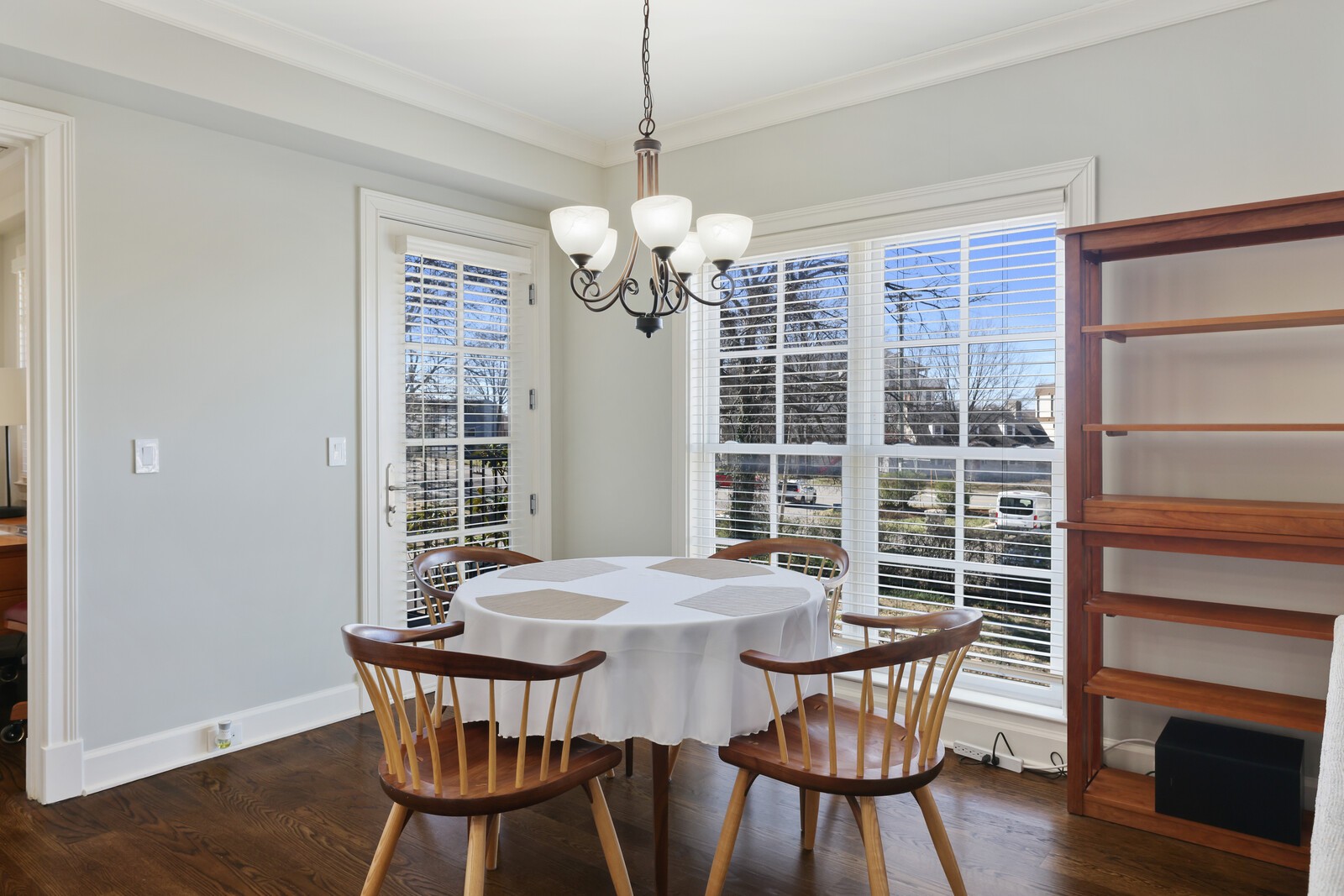 3210 W End Cir Unit: 203