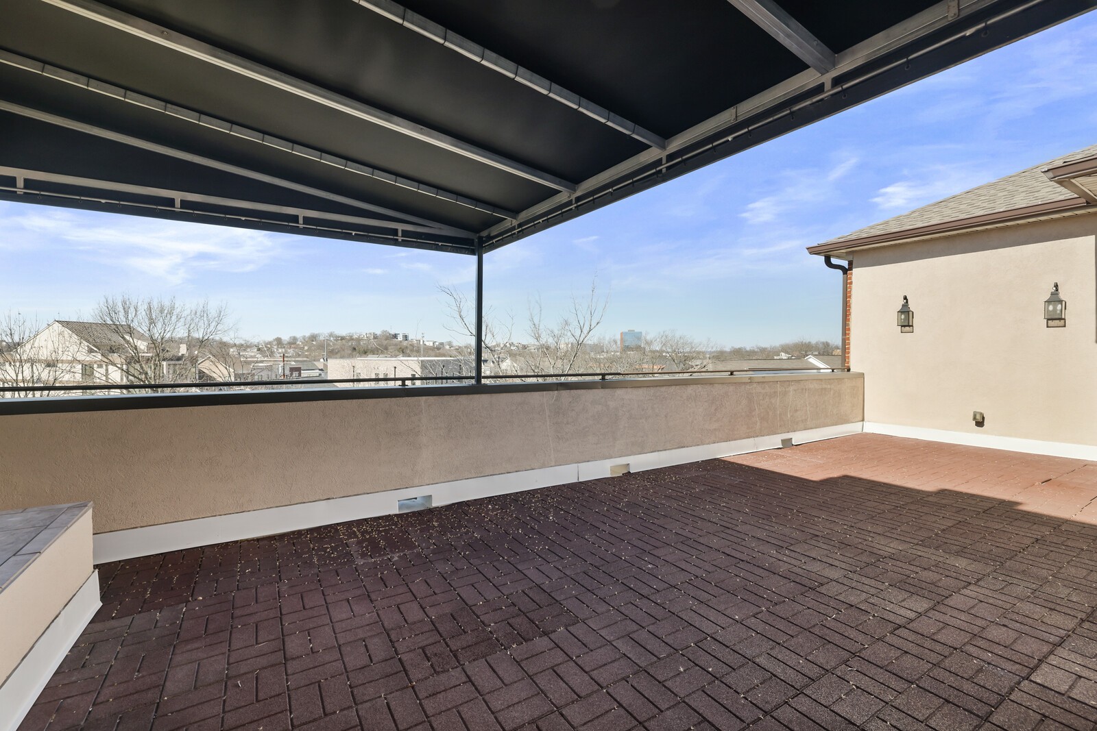 3210 W End Cir Unit: 203