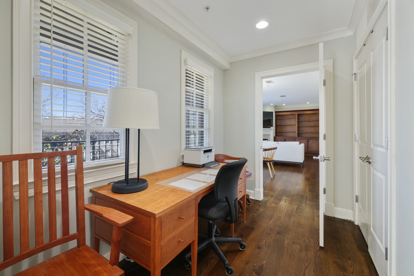 3210 W End Cir Unit: 203