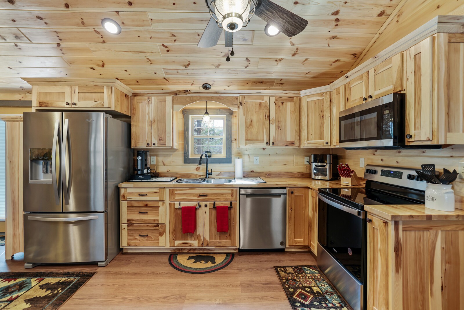 7108 Adams Rd