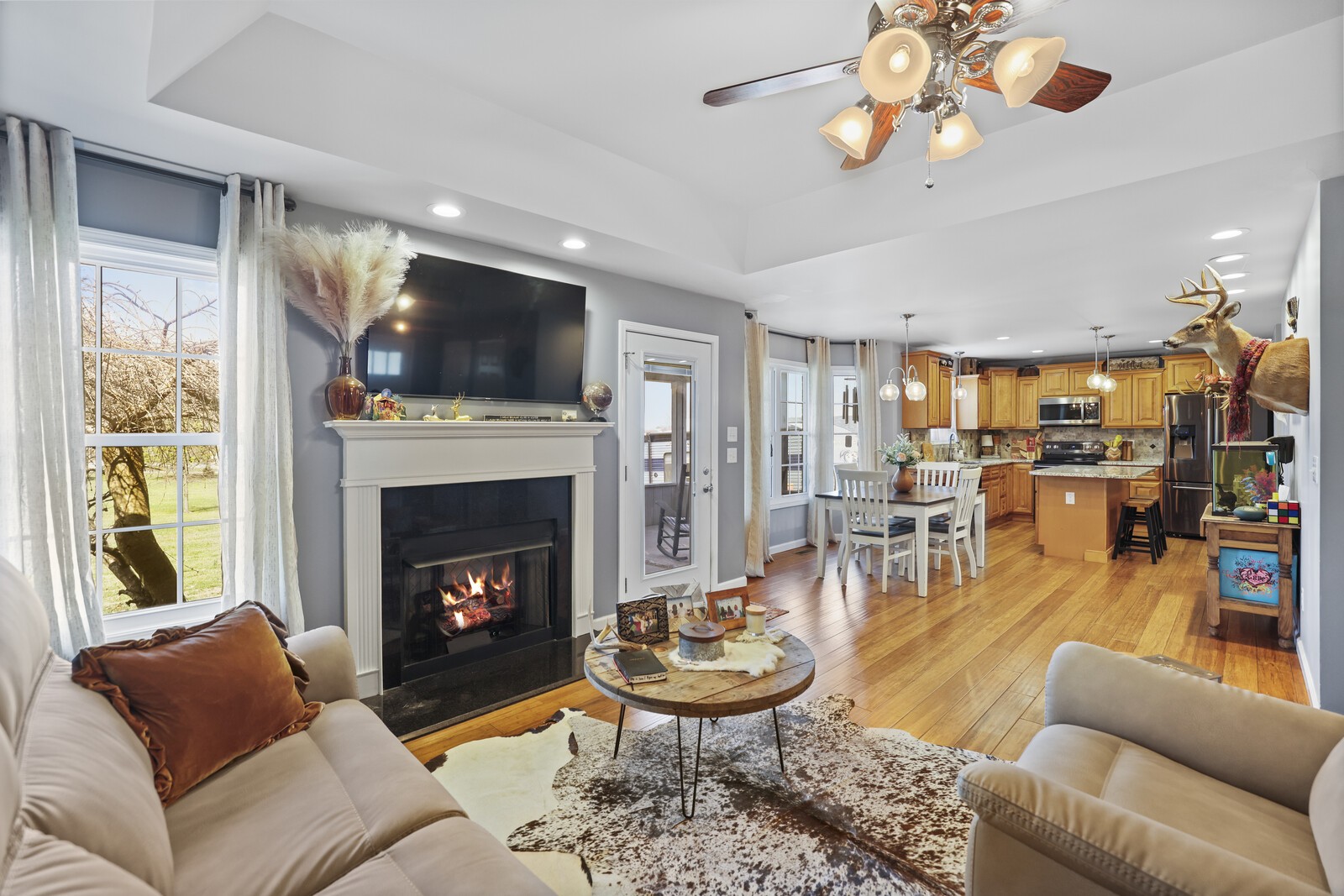 338 N Centerpoint Rd