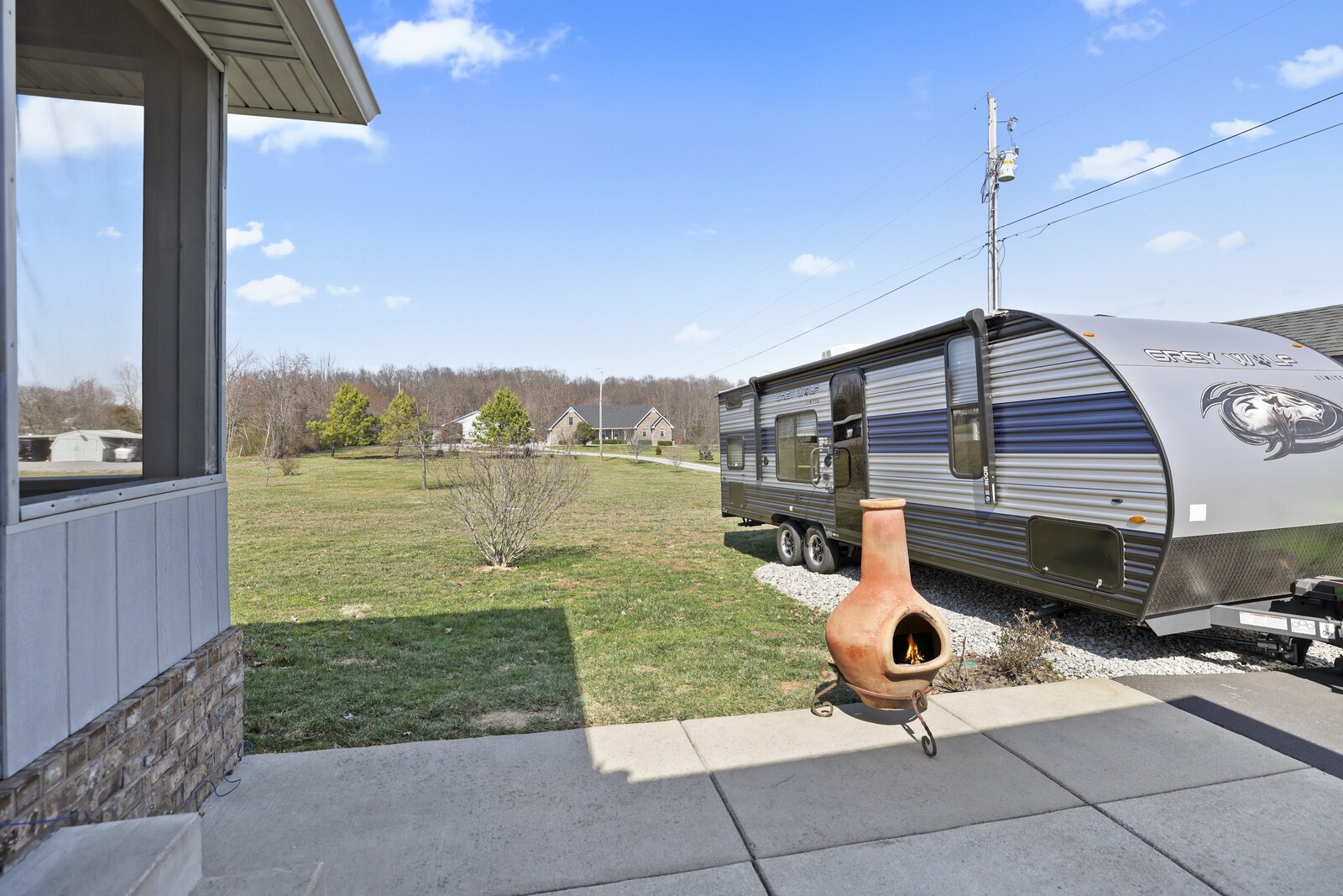 338 N Centerpoint Rd