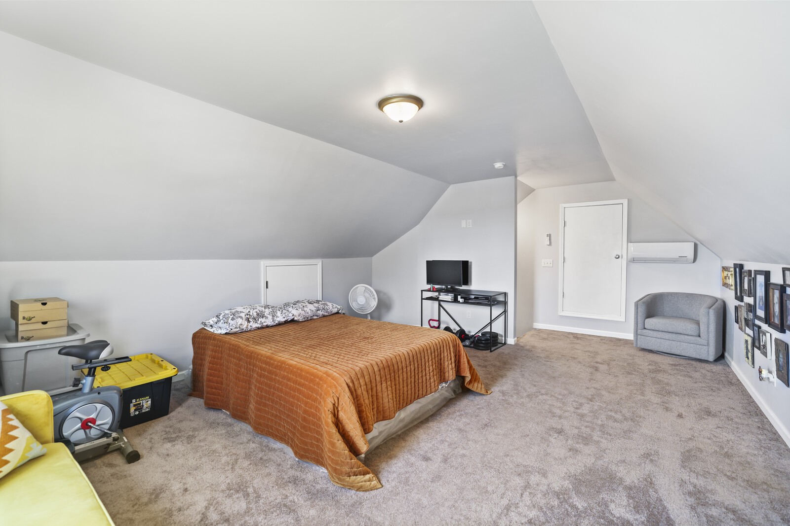 338 N Centerpoint Rd