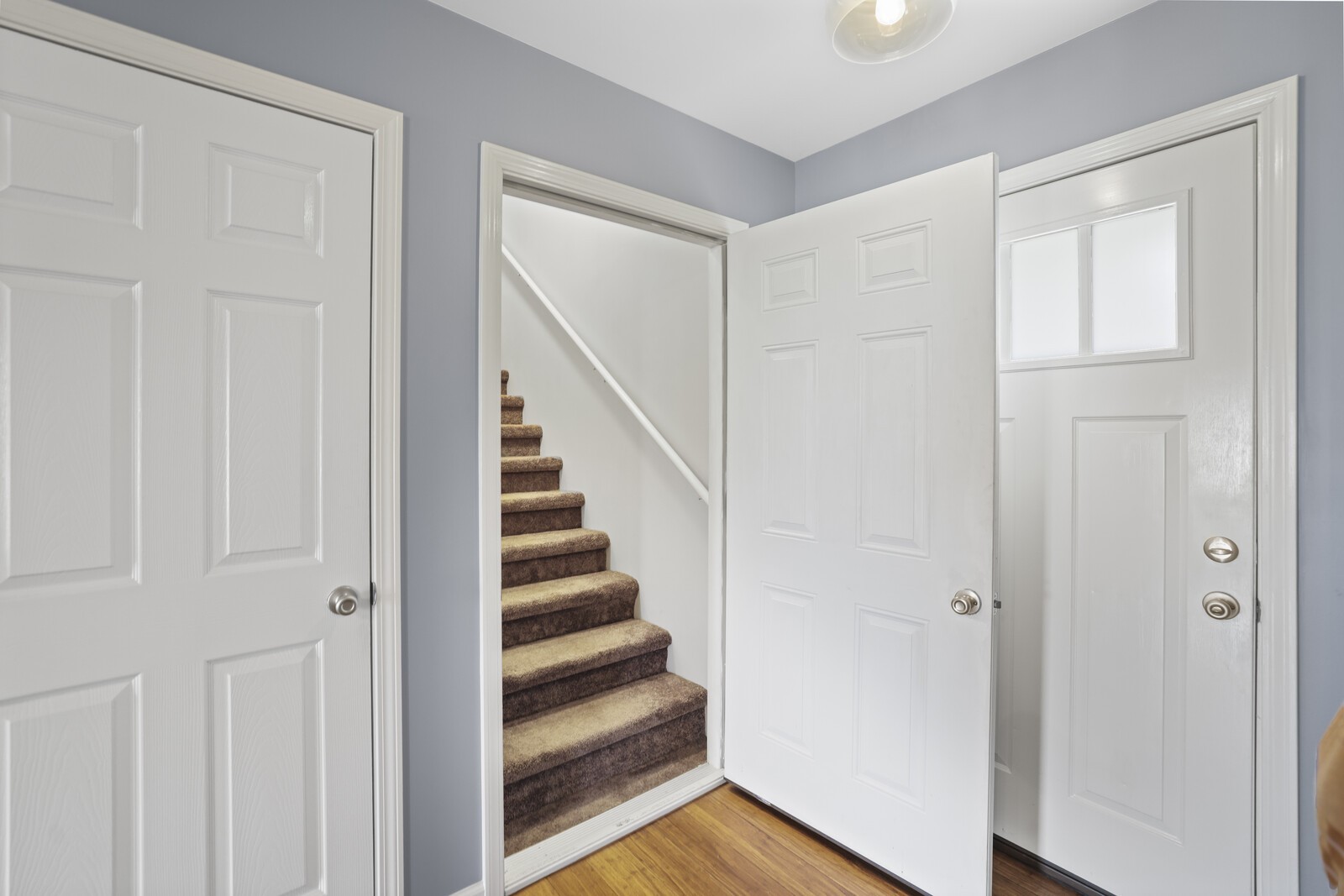 338 N Centerpoint Rd