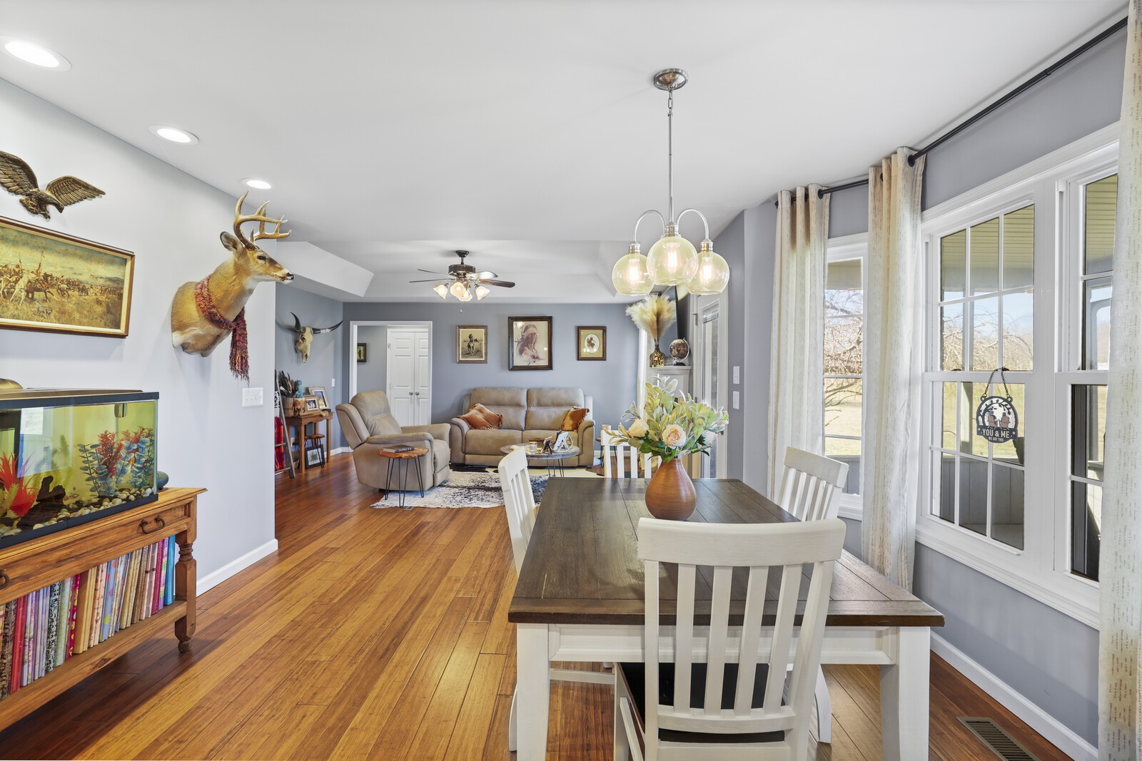 338 N Centerpoint Rd