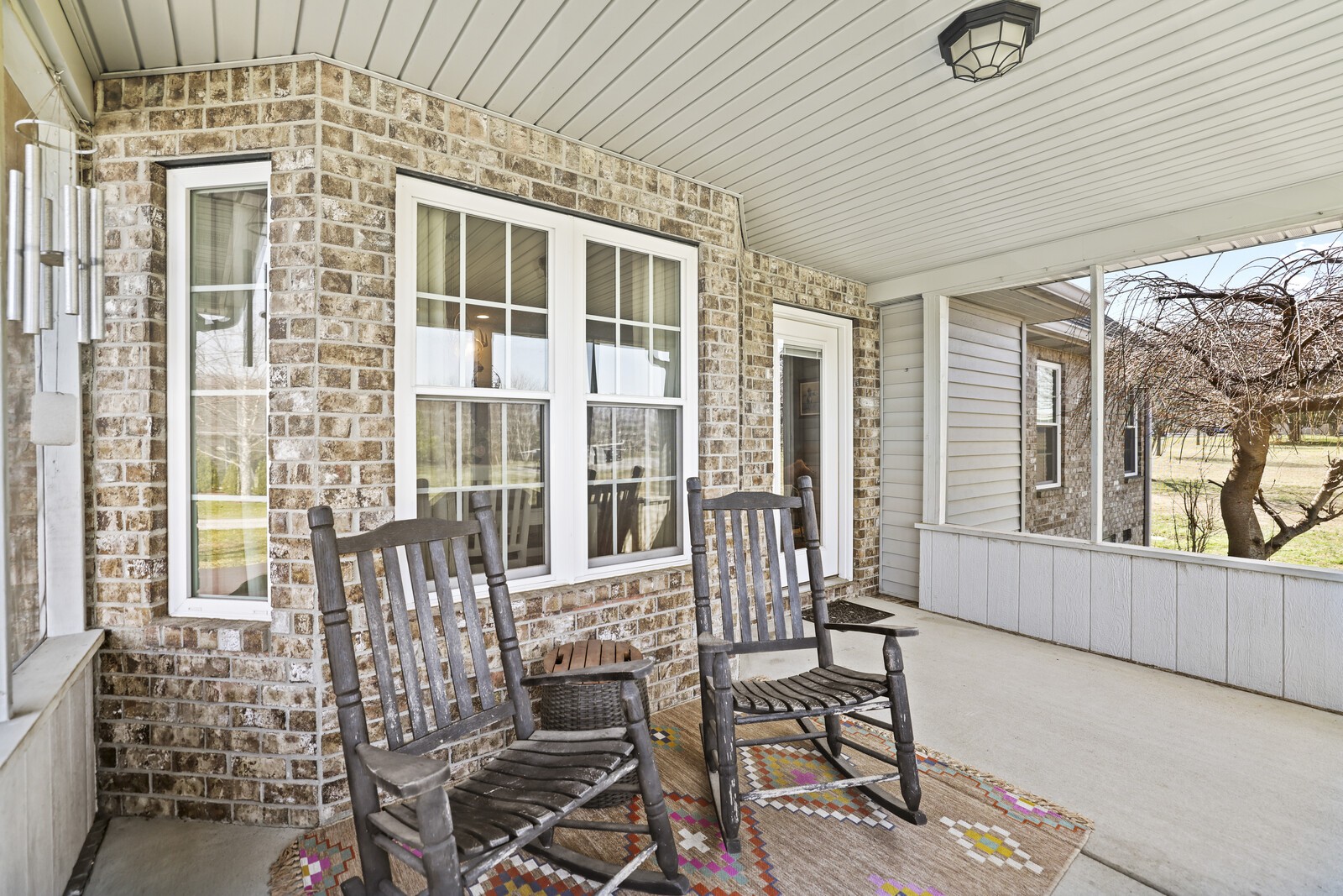 338 N Centerpoint Rd