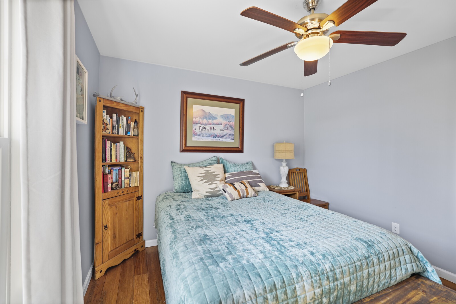 338 N Centerpoint Rd