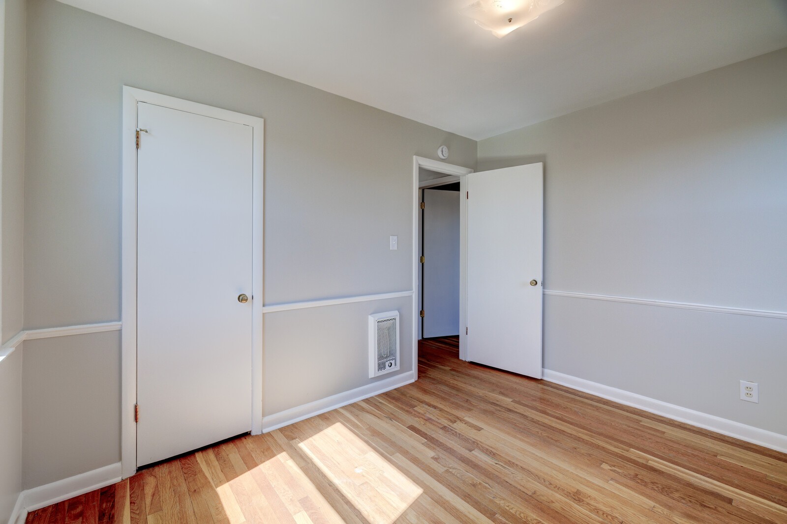 308 Fairlane Dr
