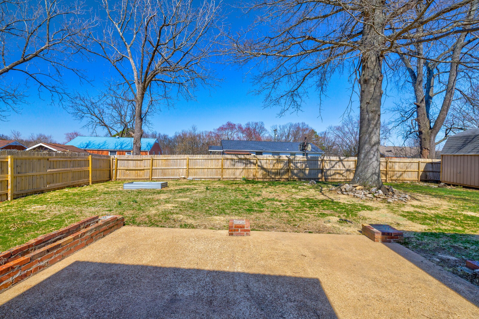 308 Fairlane Dr