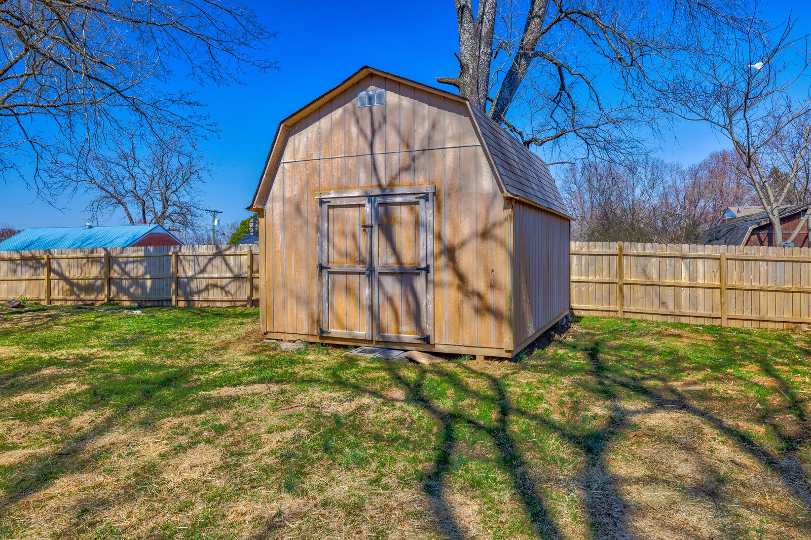 308 Fairlane Dr