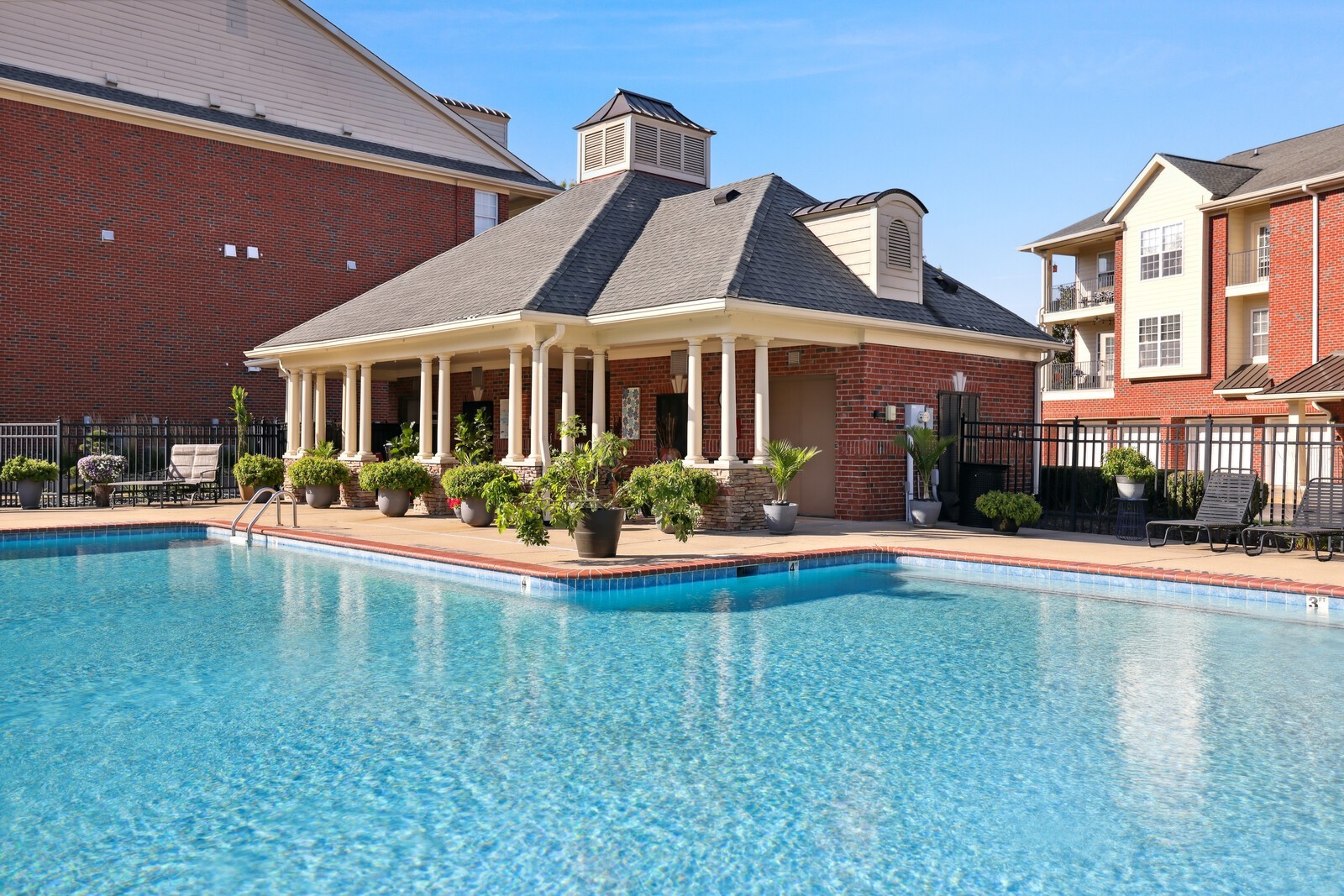 3201 Aspen Grove Dr Unit: I6