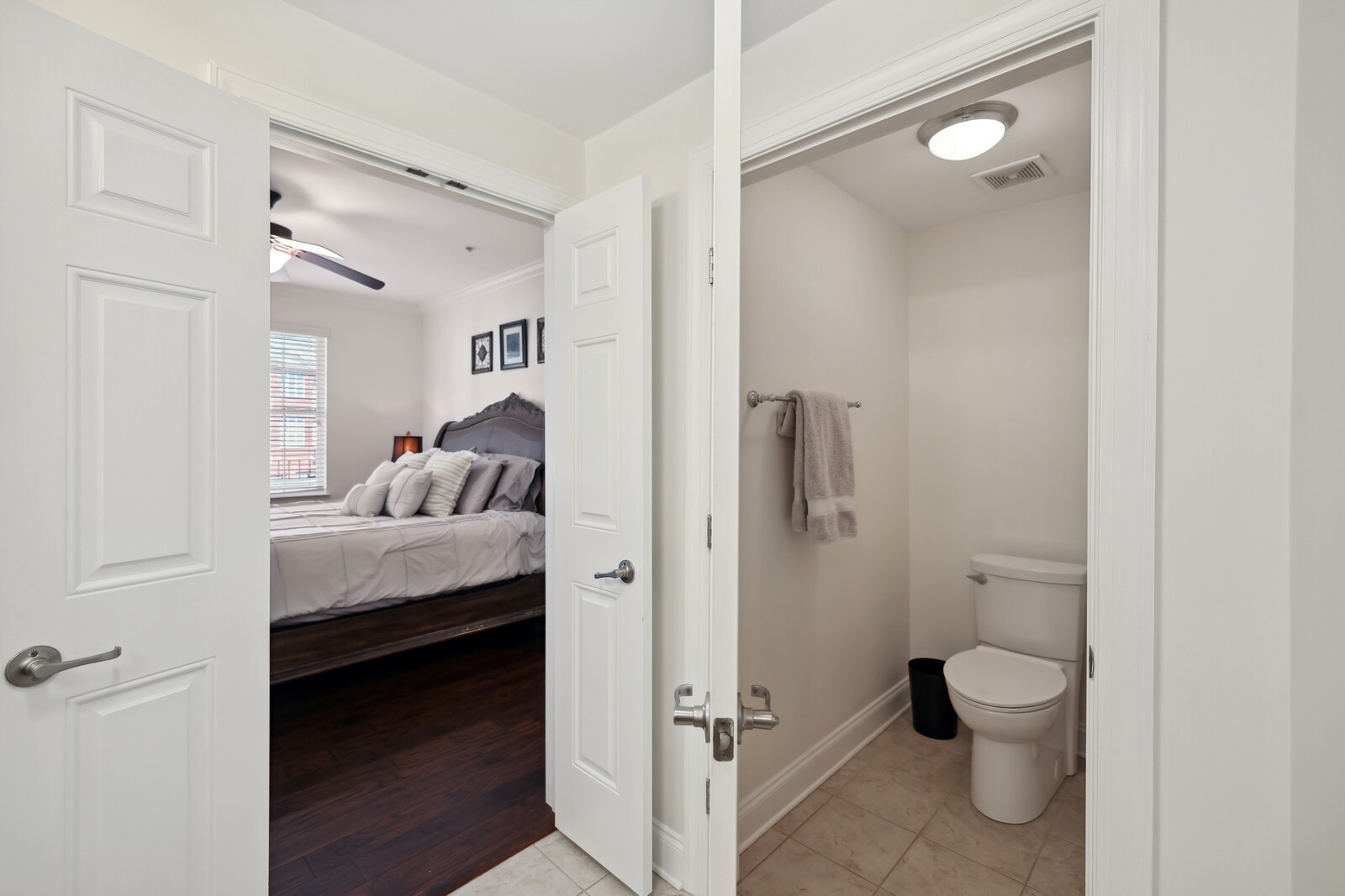 3201 Aspen Grove Dr Unit: I6