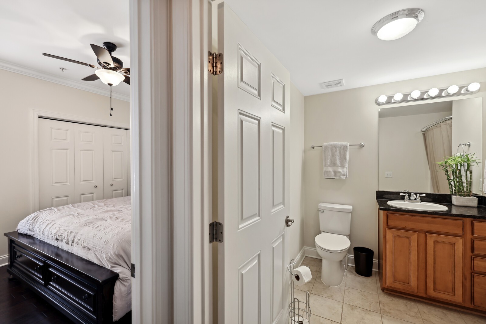 3201 Aspen Grove Dr Unit: I6