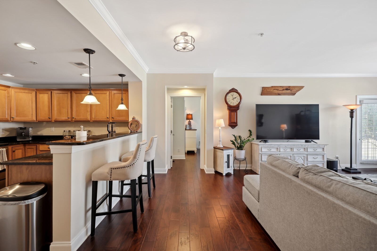 3201 Aspen Grove Dr Unit: I6