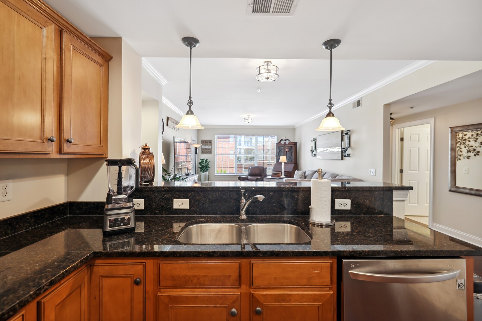 3201 Aspen Grove Dr Unit: I6