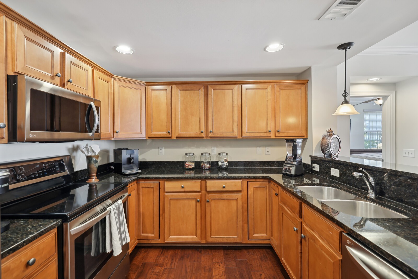 3201 Aspen Grove Dr Unit: I6