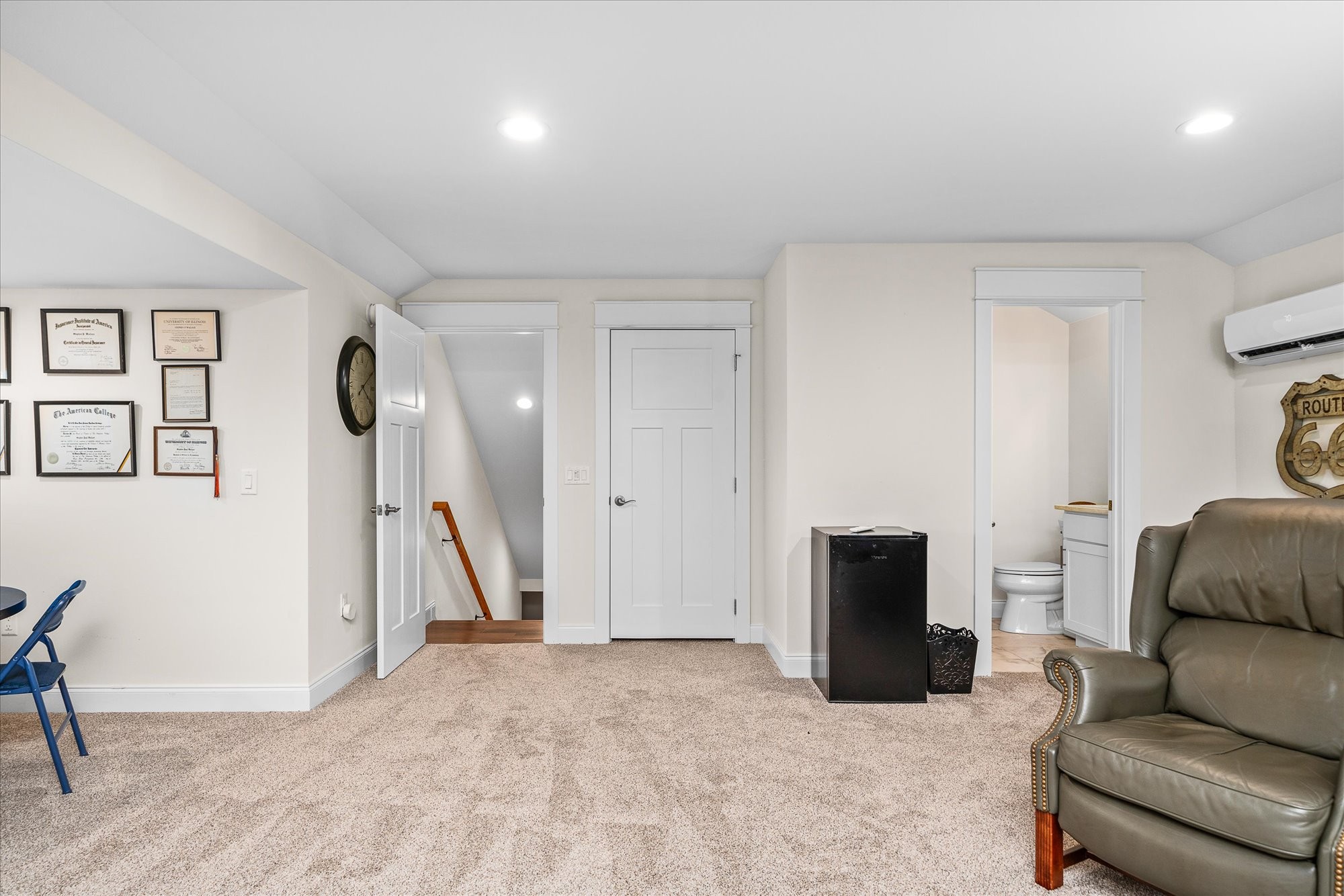 153 Mountain View Dr
