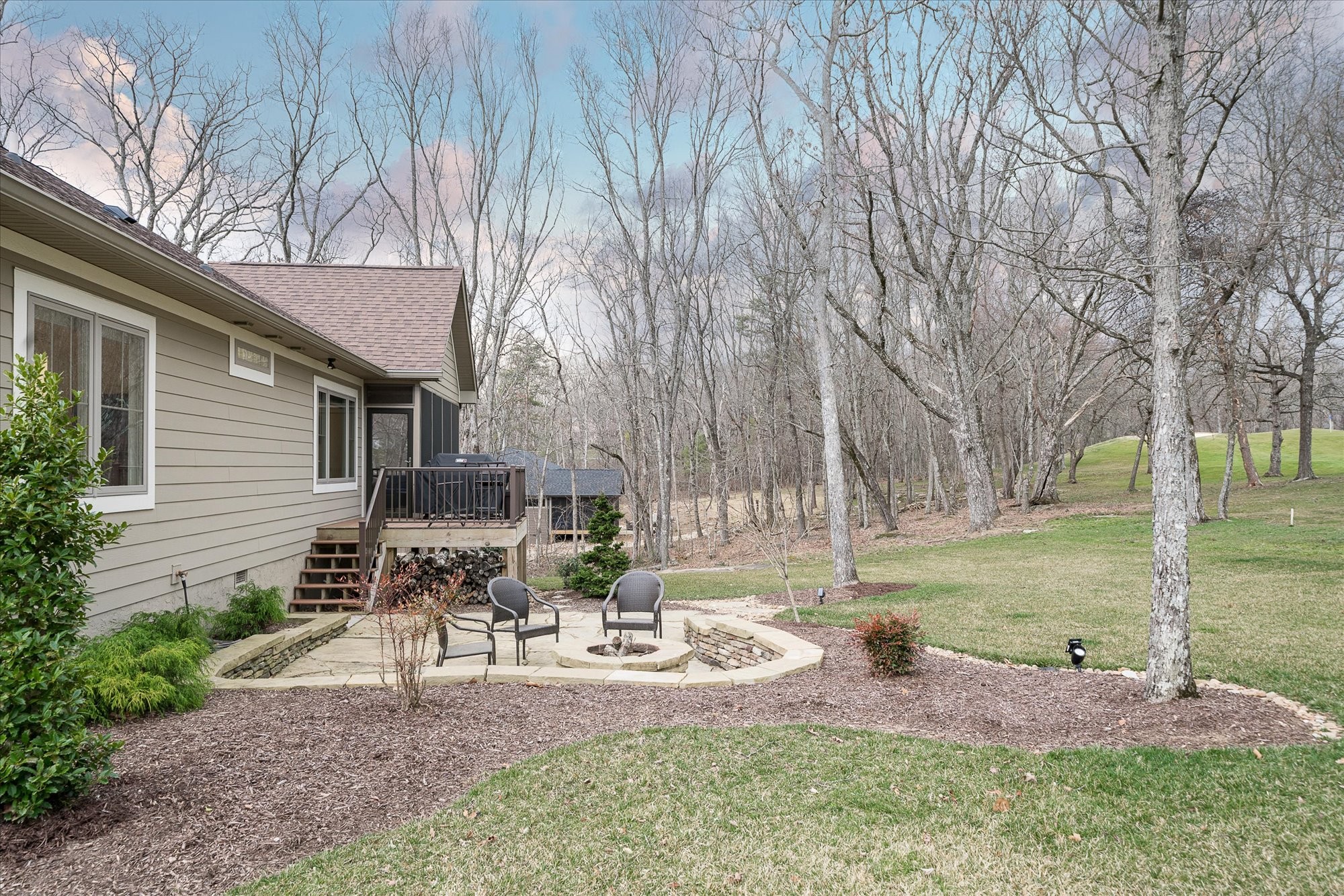 153 Mountain View Dr