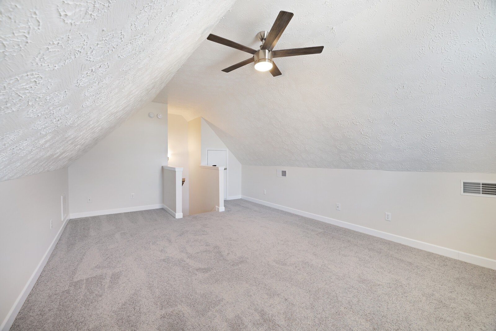4658 Forsman Ct