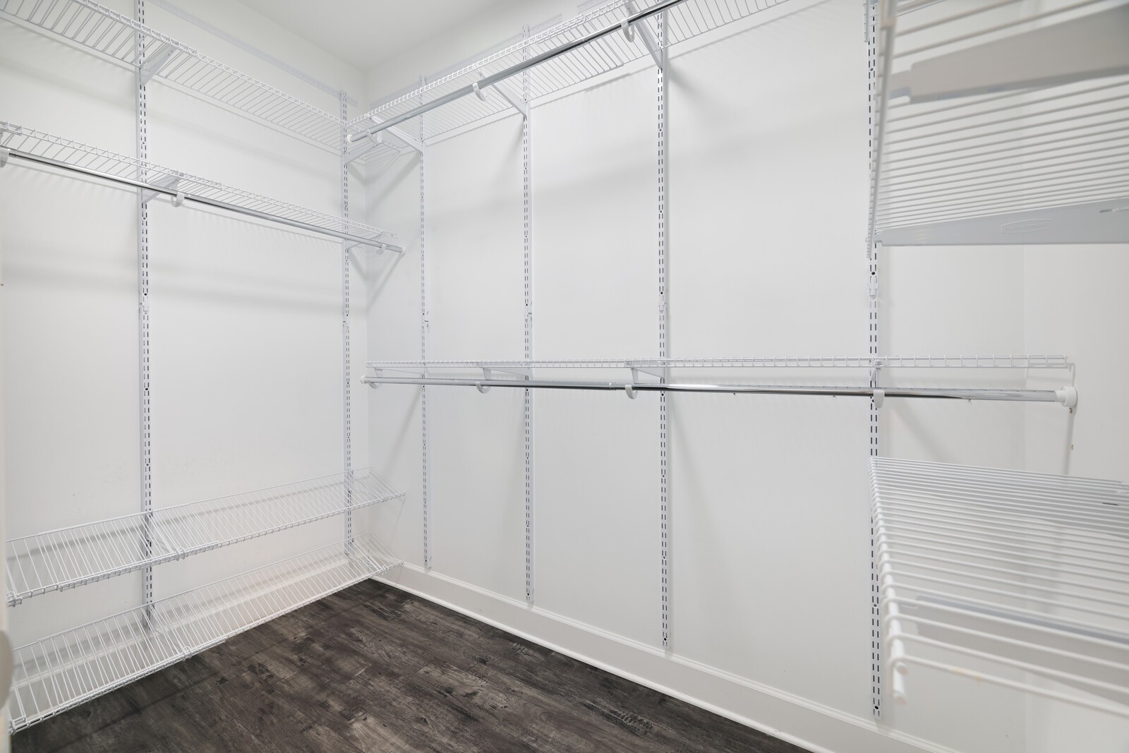4316 Summercrest Blvd Unit: 101
