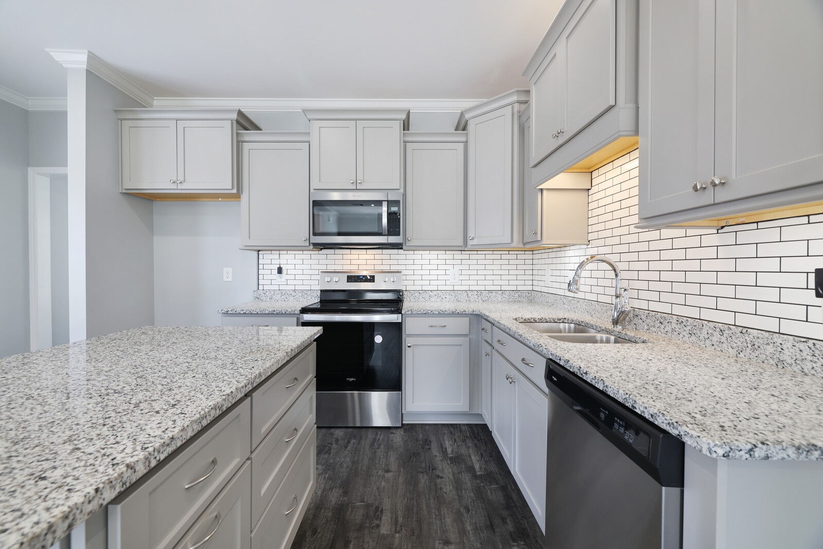 4316 Summercrest Blvd Unit: 101