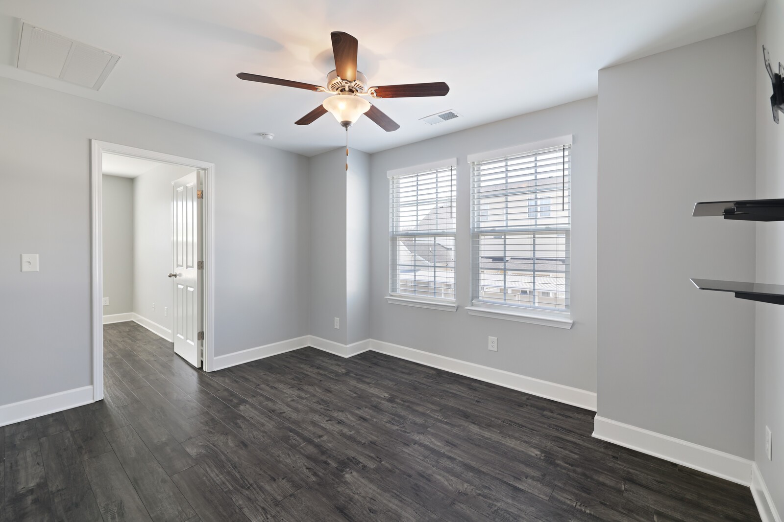 4316 Summercrest Blvd Unit: 101