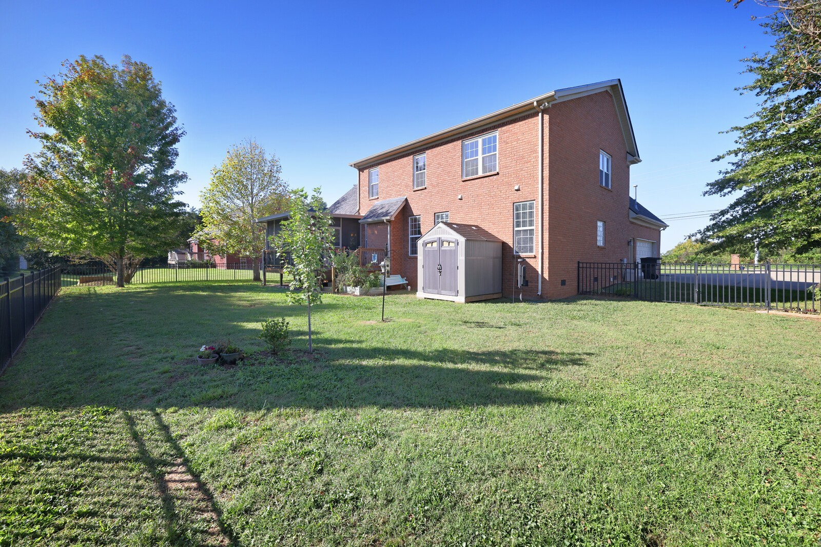 730 Osborne Ln