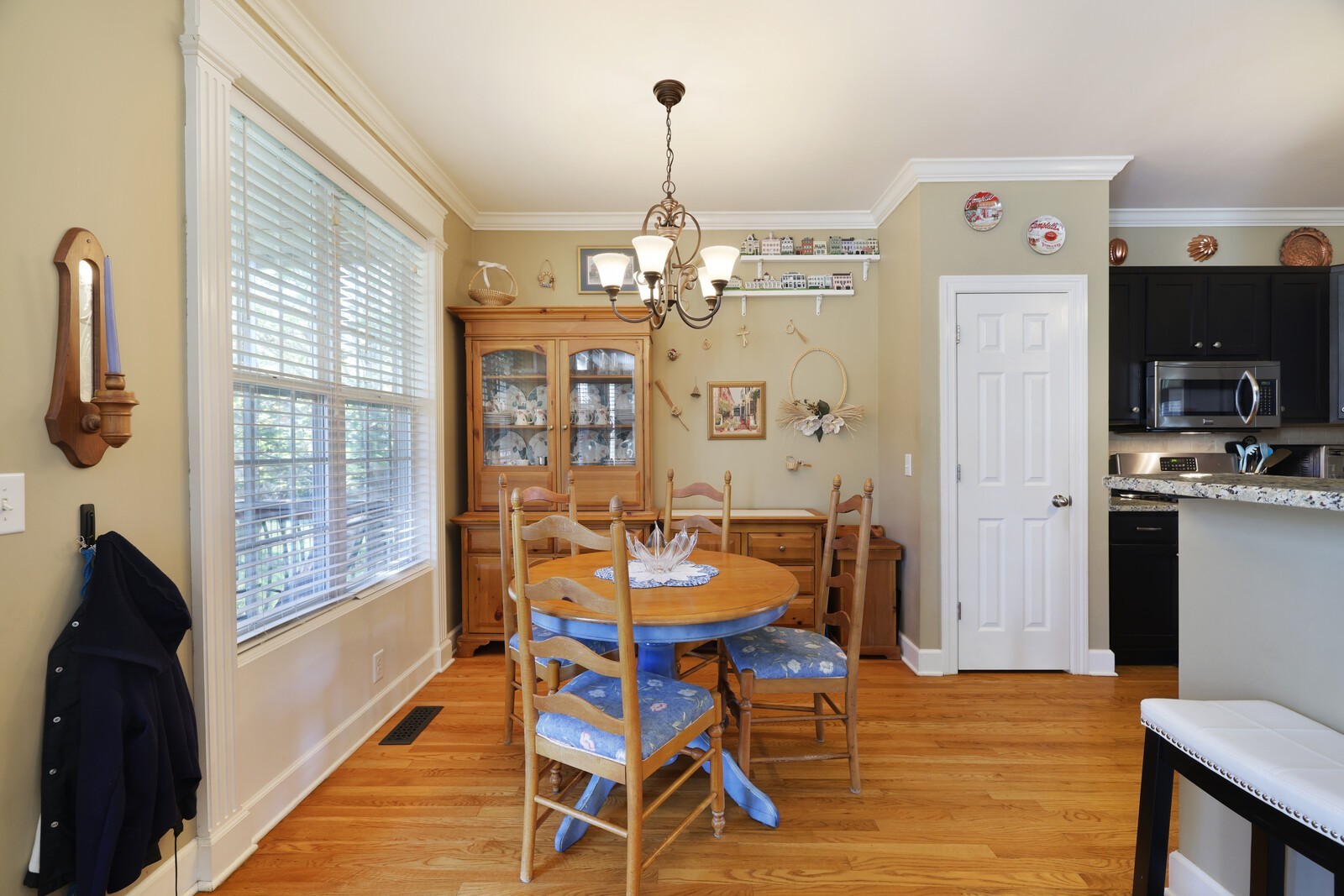 730 Osborne Ln