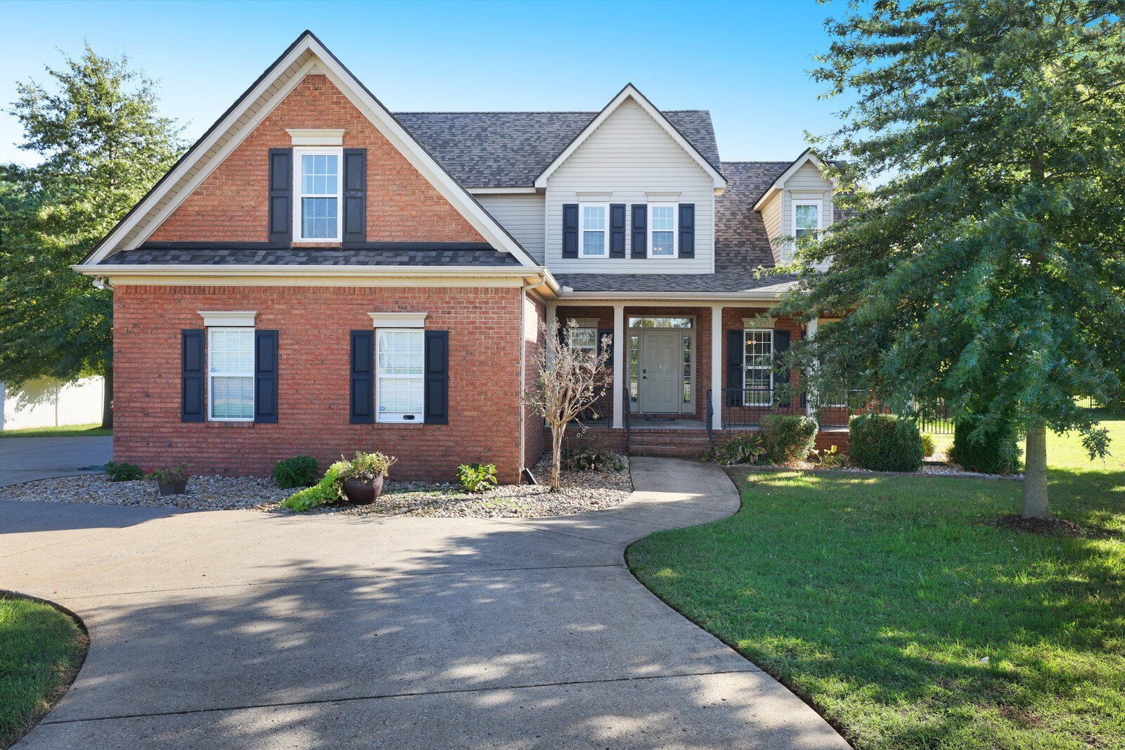 730 Osborne Ln