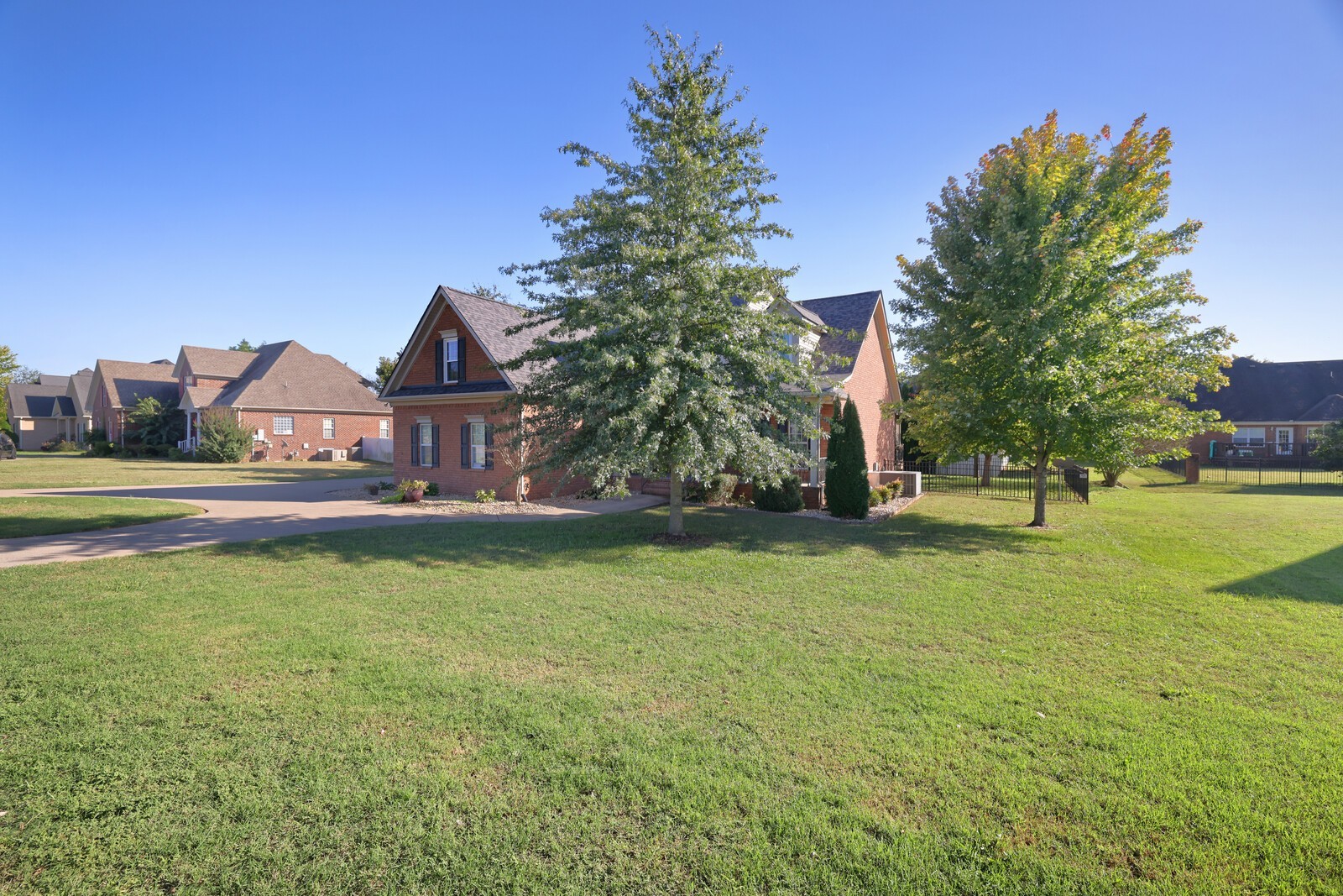 730 Osborne Ln
