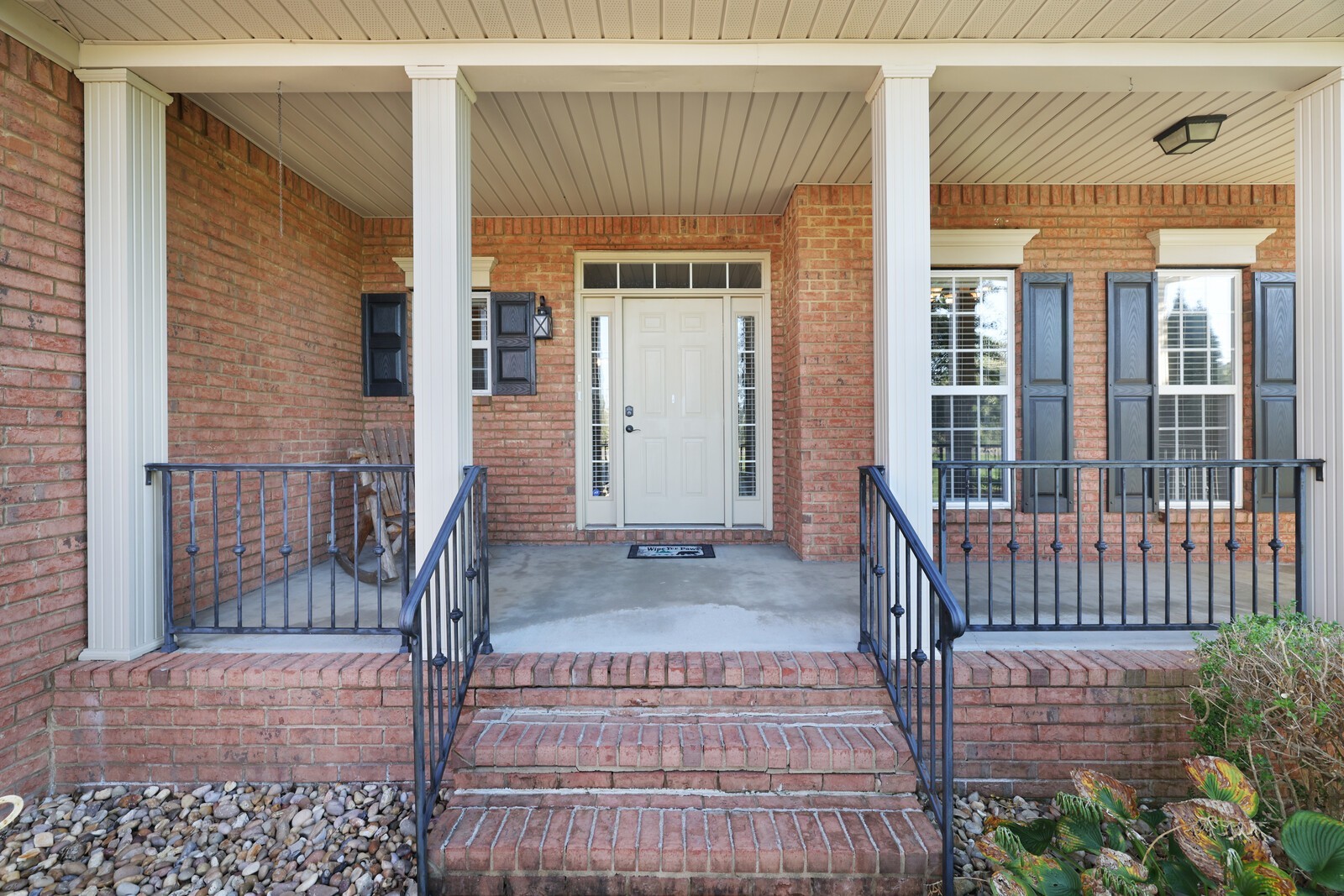 730 Osborne Ln