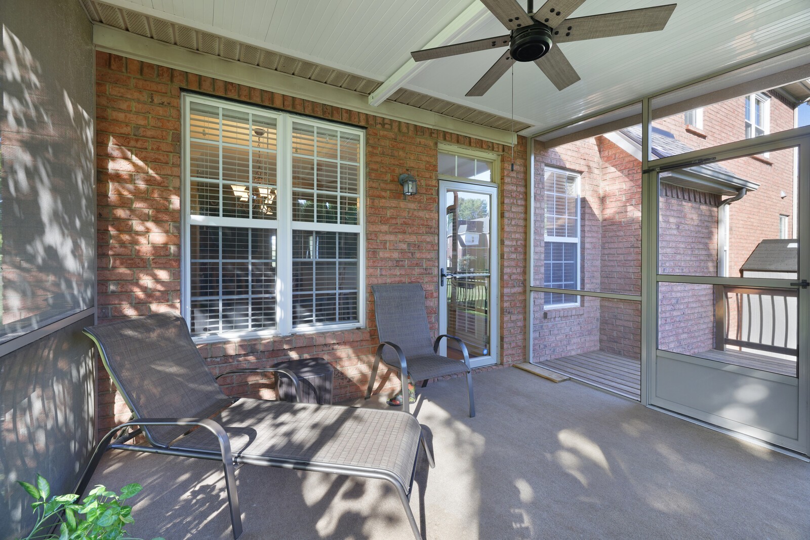 730 Osborne Ln