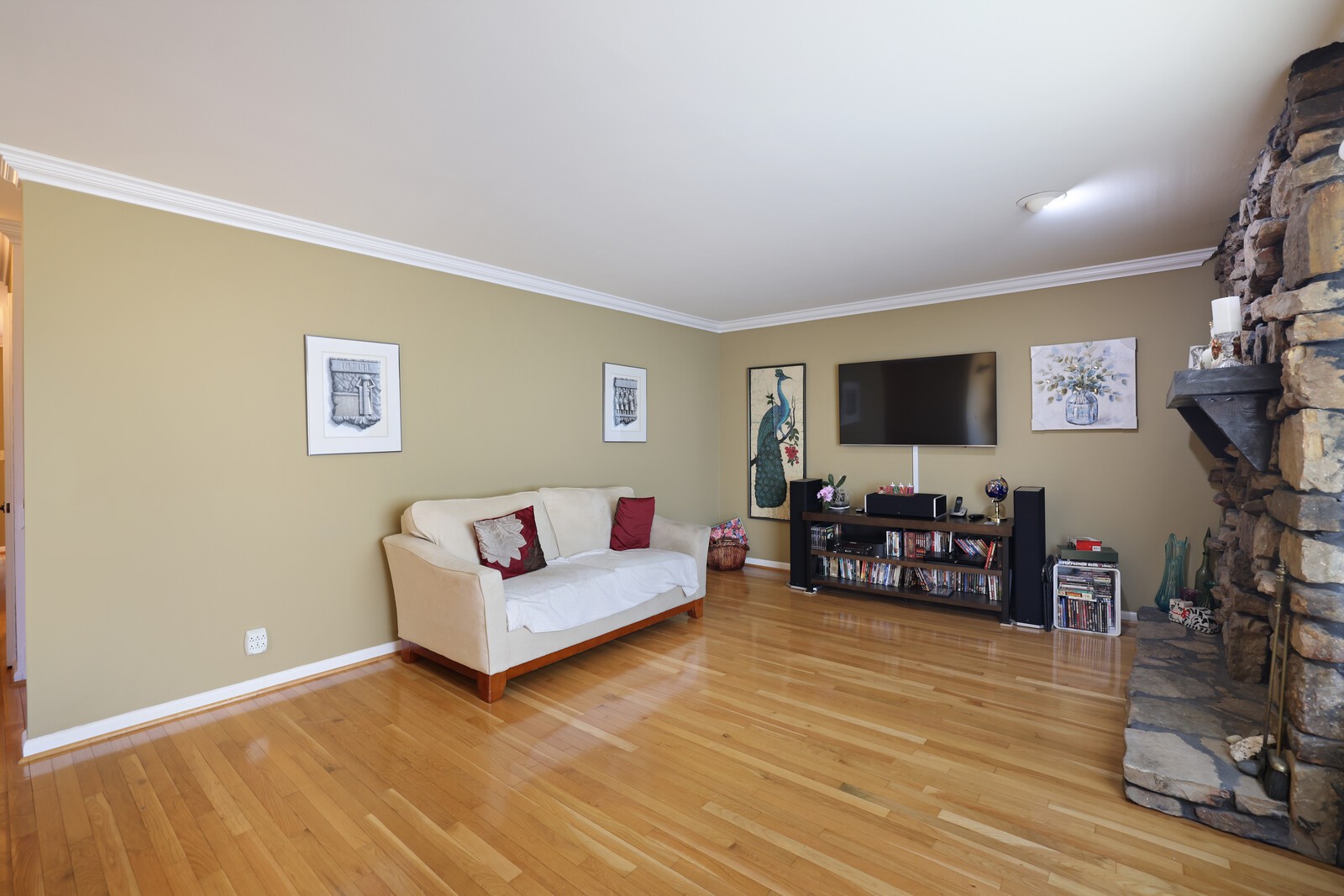 129 Williamsburg West Ct