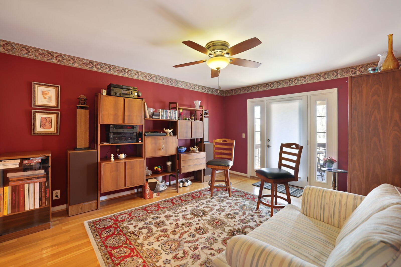 129 Williamsburg West Ct