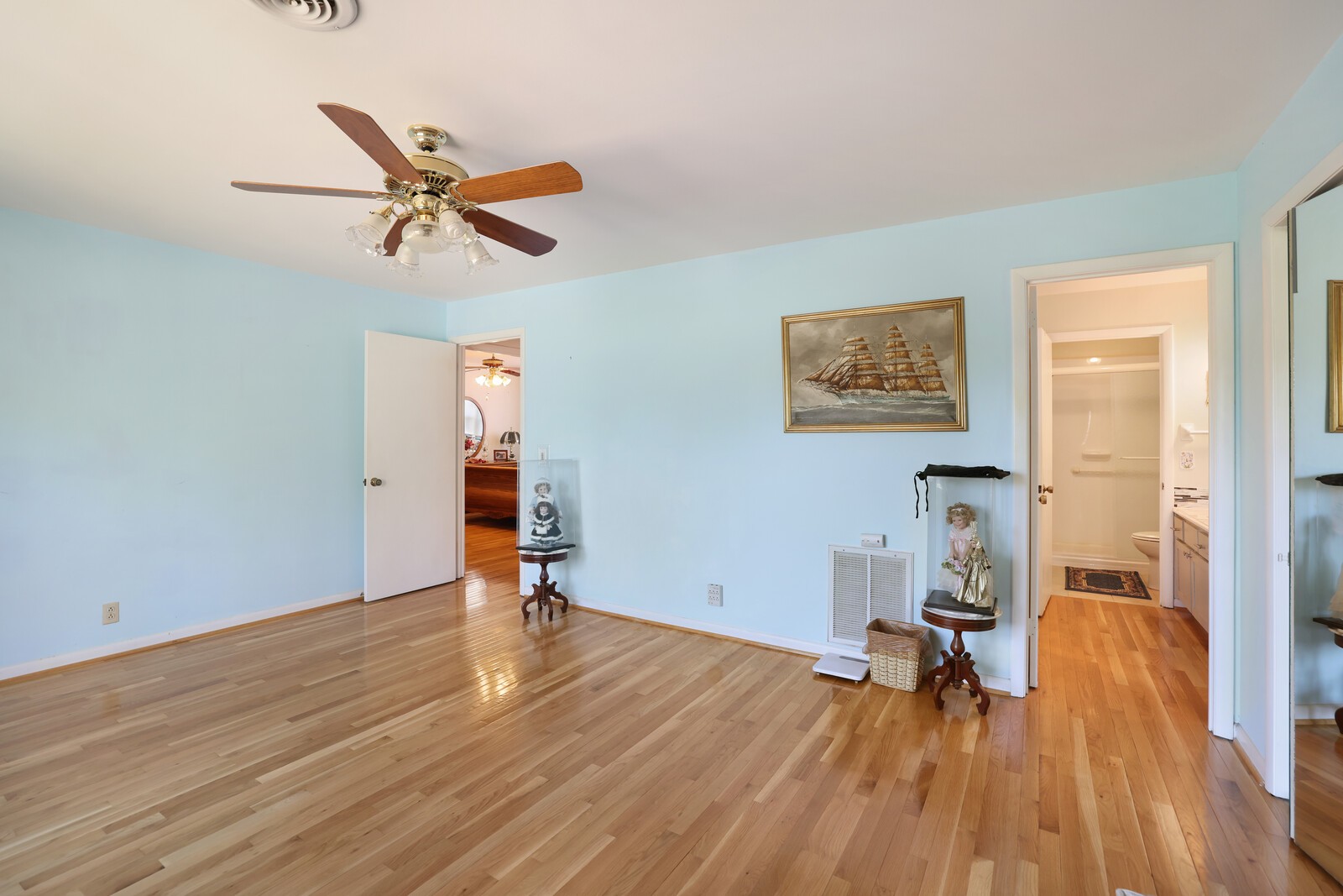 129 Williamsburg West Ct