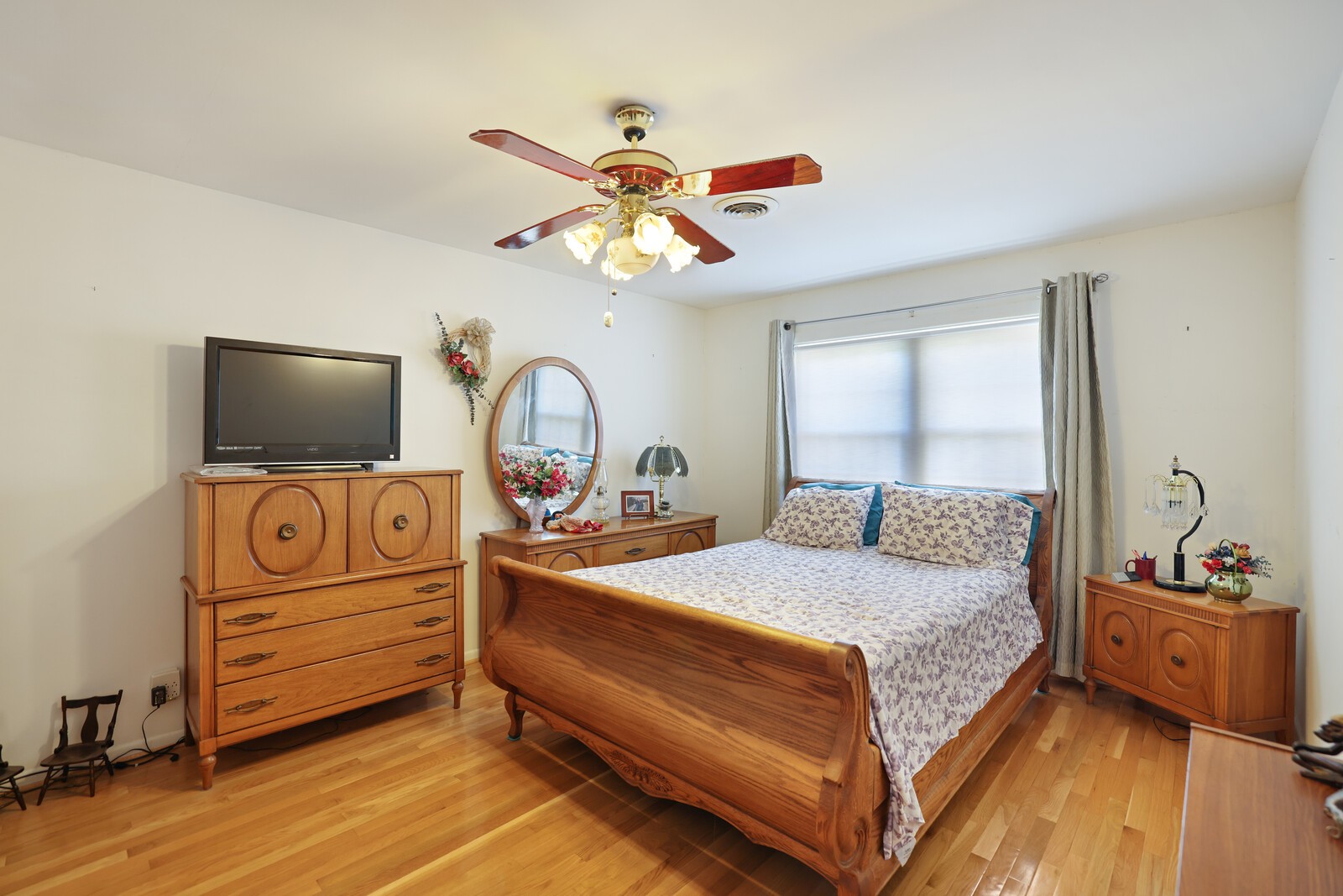129 Williamsburg West Ct
