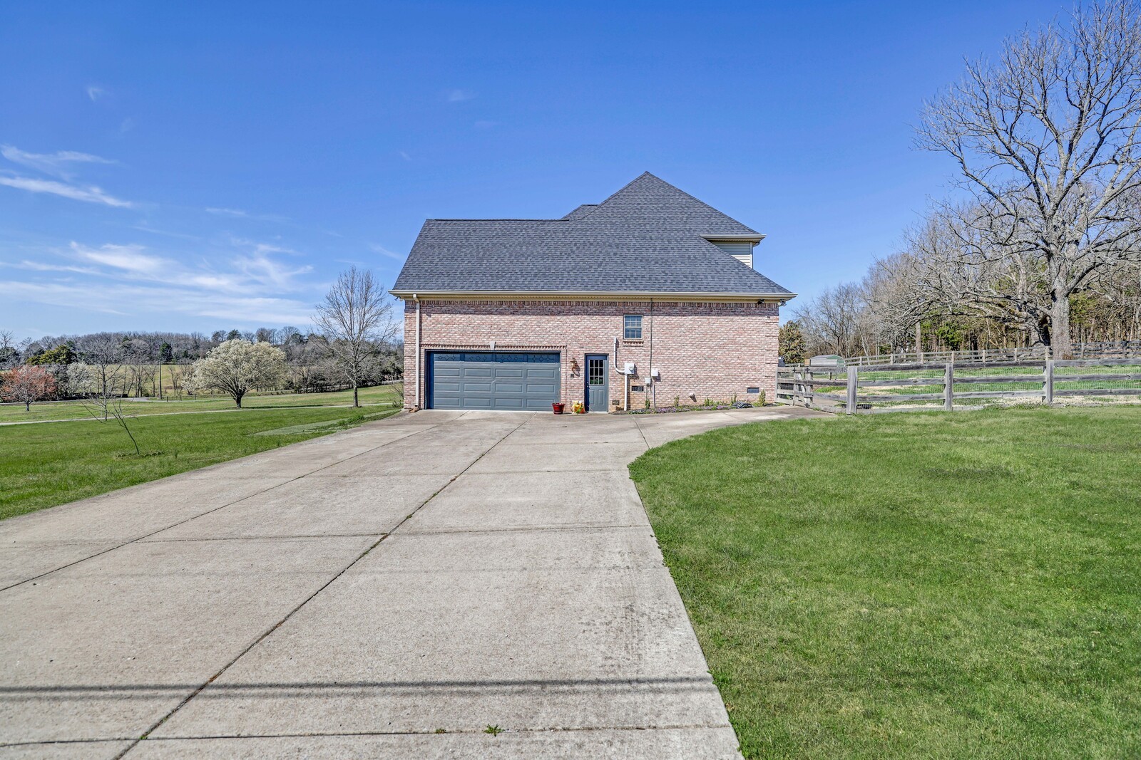 18427 Central Pike