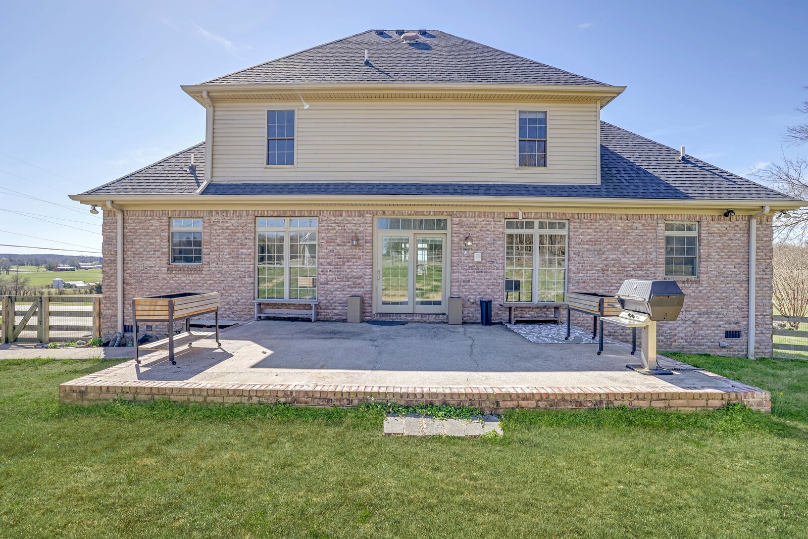 18427 Central Pike