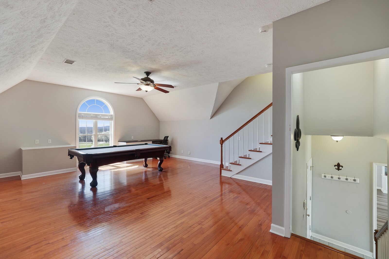 18427 Central Pike