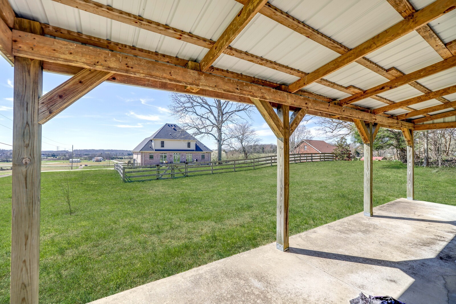 18427 Central Pike
