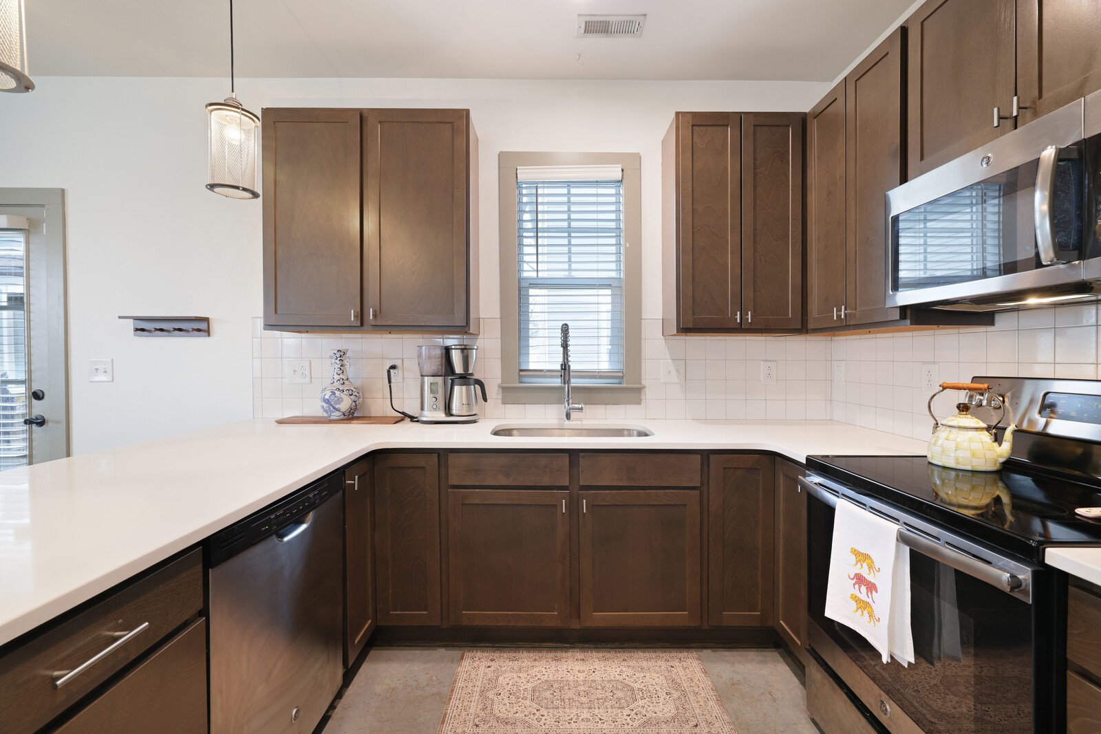 1730 Pecan St Unit: A