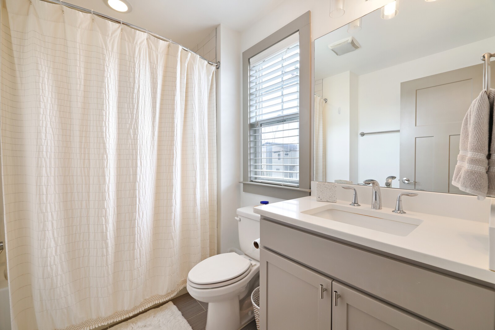 1730 Pecan St Unit: A