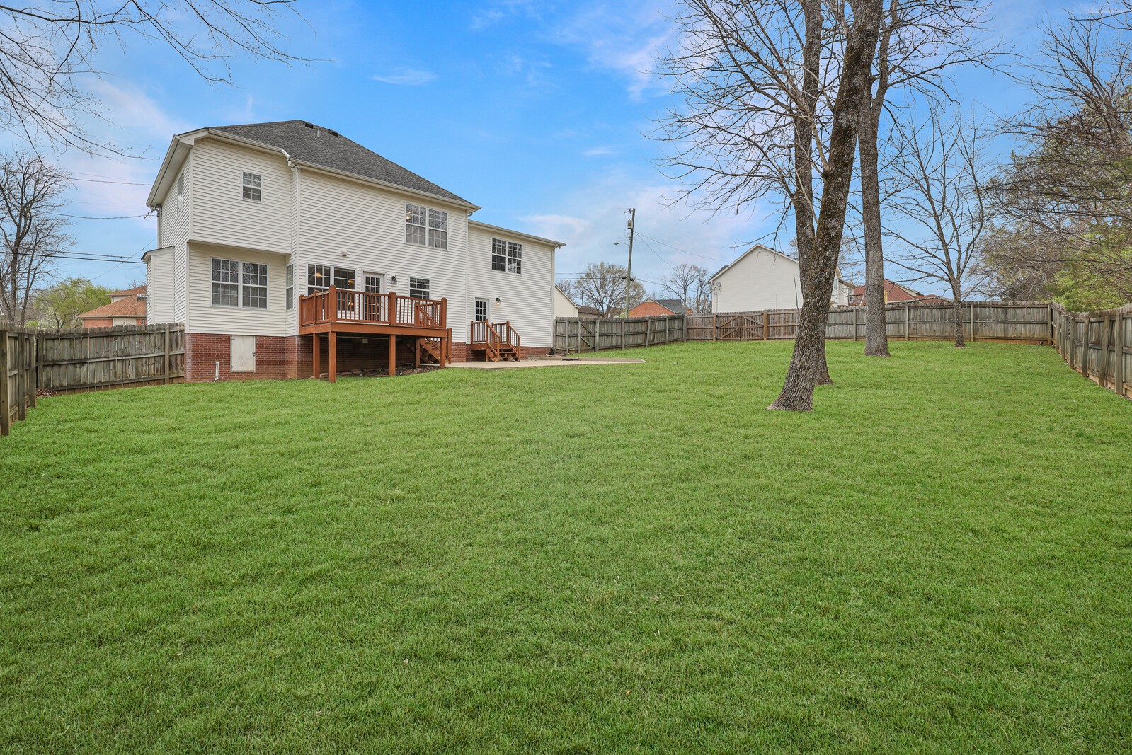 3800 Portsmouth Dr