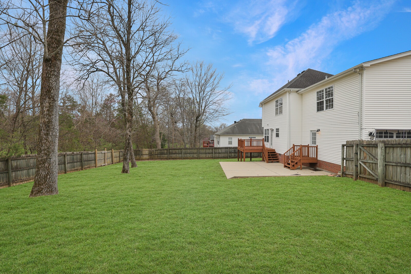 3800 Portsmouth Dr