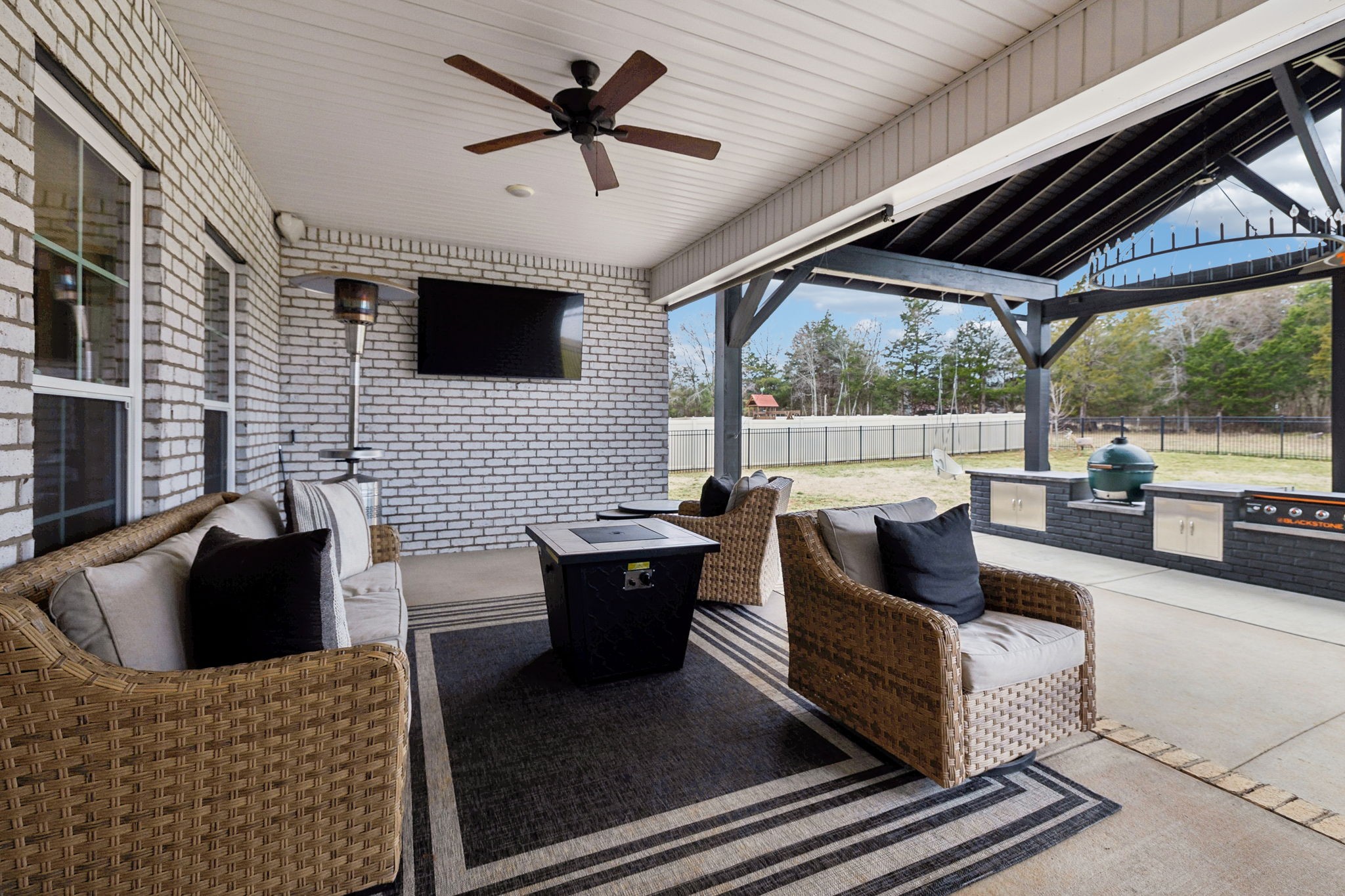 7754 Santos Dr