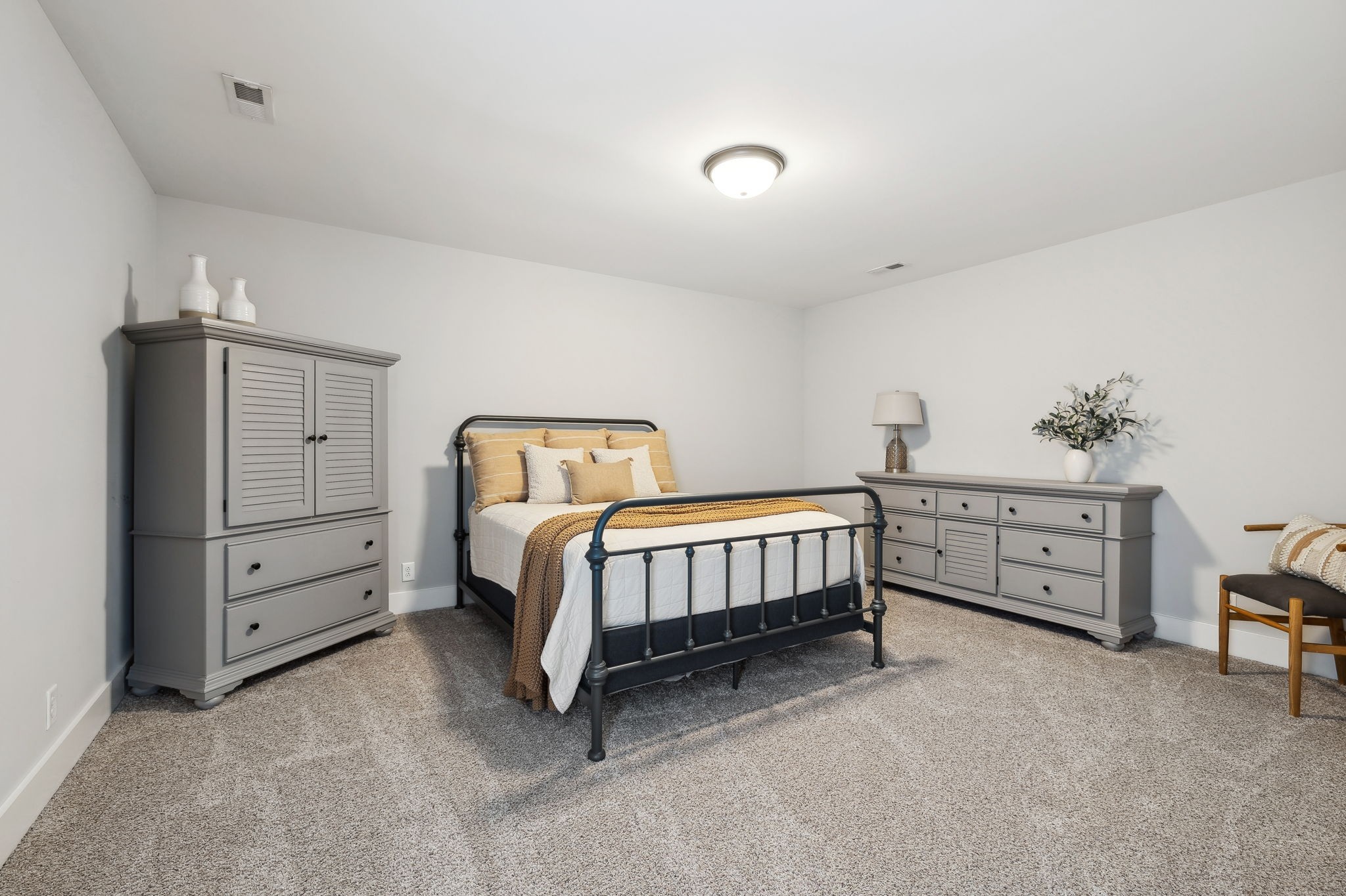 7754 Santos Dr