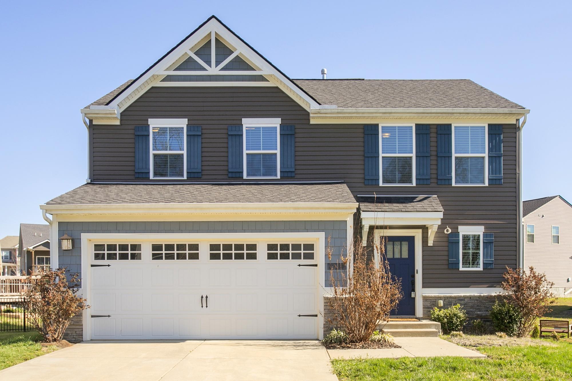 2539 Grove Park Way