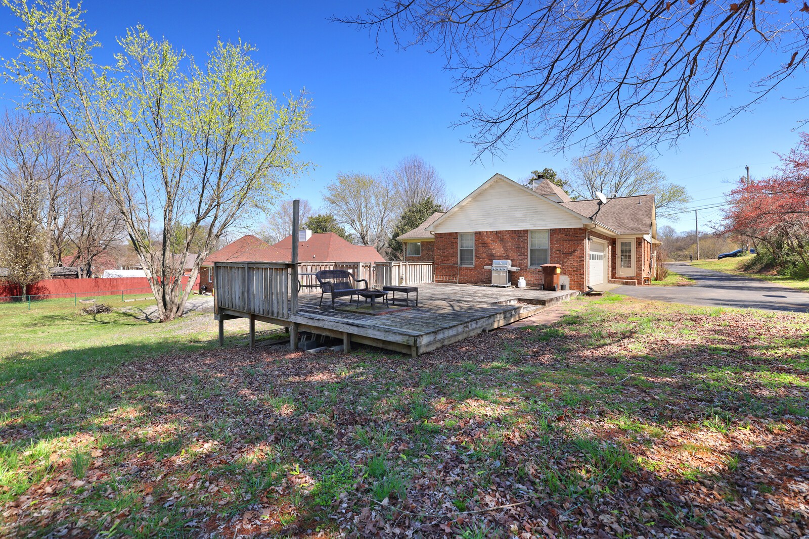 1070 Cliff White Rd