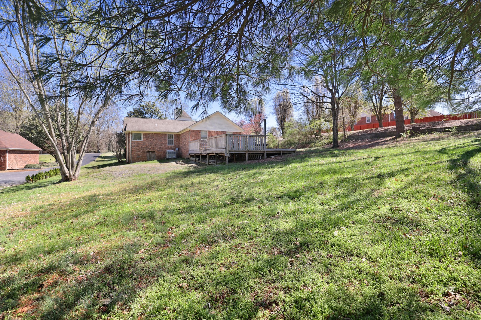 1070 Cliff White Rd